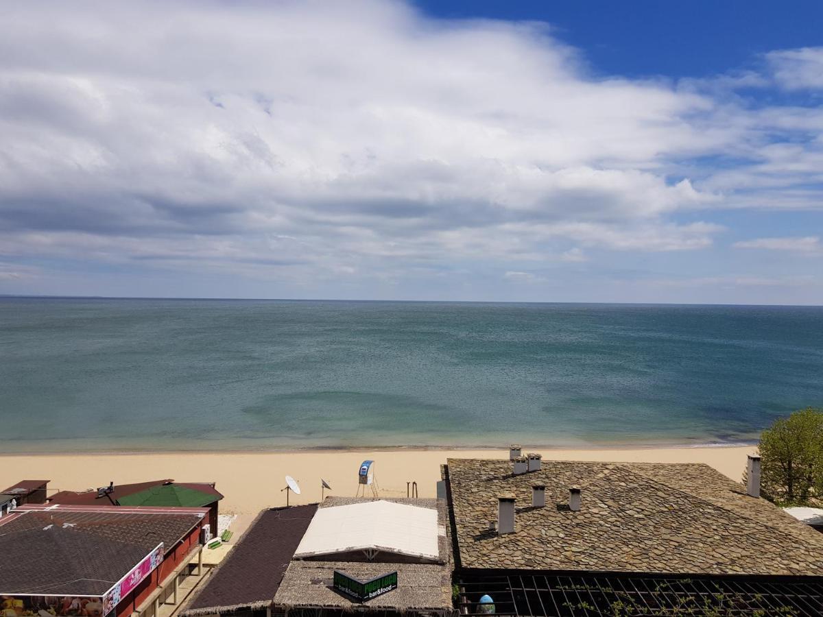 Golden Sands Rentals Apartments Esterno foto